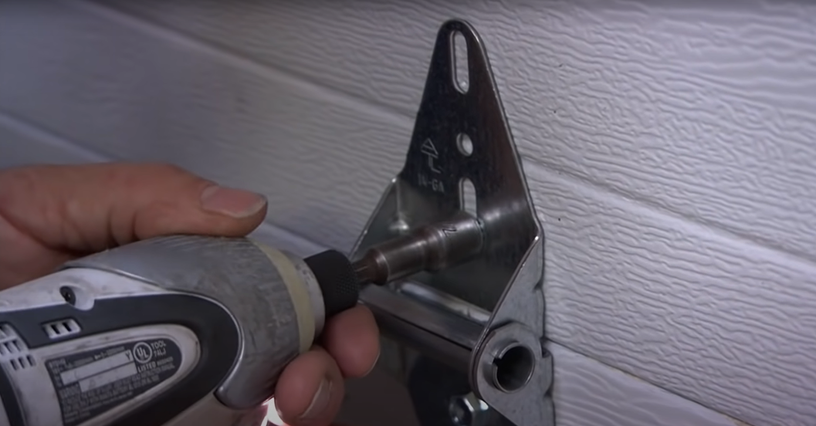 Garage Door Roller Replacement